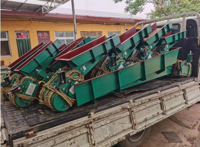 洛陽(yáng)客戶16臺(tái)電磁給料機(jī)裝車發(fā)貨現(xiàn)場(chǎng)