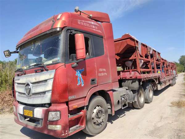 10臺直線振動篩發(fā)貨 感謝客戶信任與支持！