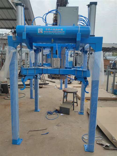 噸包自動包裝機，帶除塵承重功能，方便高效快捷，放您的車間再無粉塵。