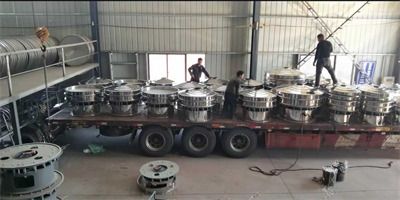 浙江客戶(hù)20臺(tái)定制的振動(dòng)篩，已給您裝車(chē)發(fā)貨了