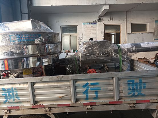 旋振篩、電磁給料機(jī)發(fā)貨