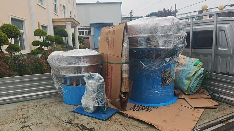 600超聲波篩、1000旋振篩、網(wǎng)架膠條等配件發(fā)貨