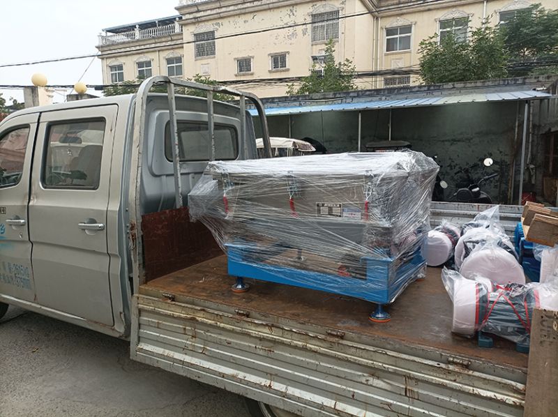 直線篩、電機(jī)等發(fā)貨