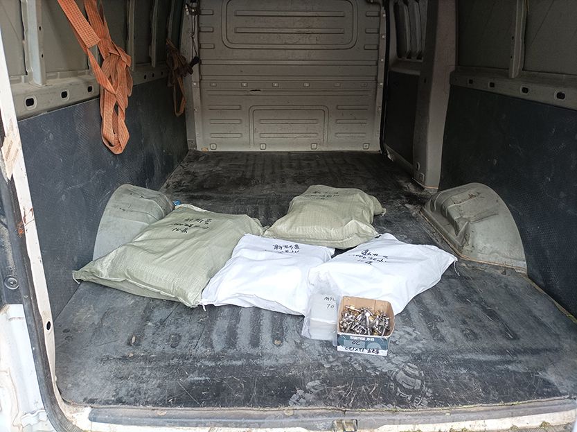 密封圈、網(wǎng)架等發(fā)貨